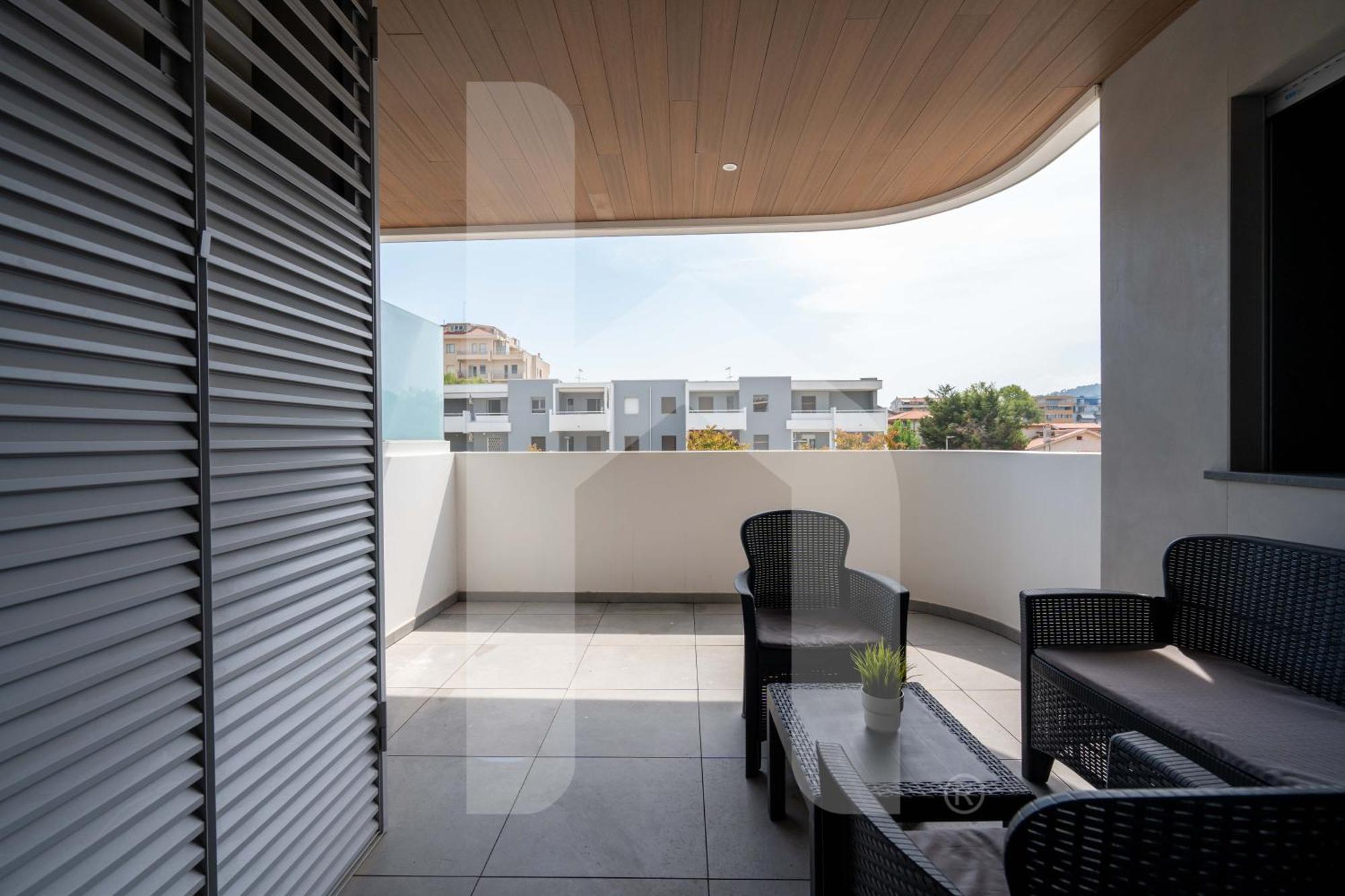 Homiday - Waterfront Montesilvano Exterior photo