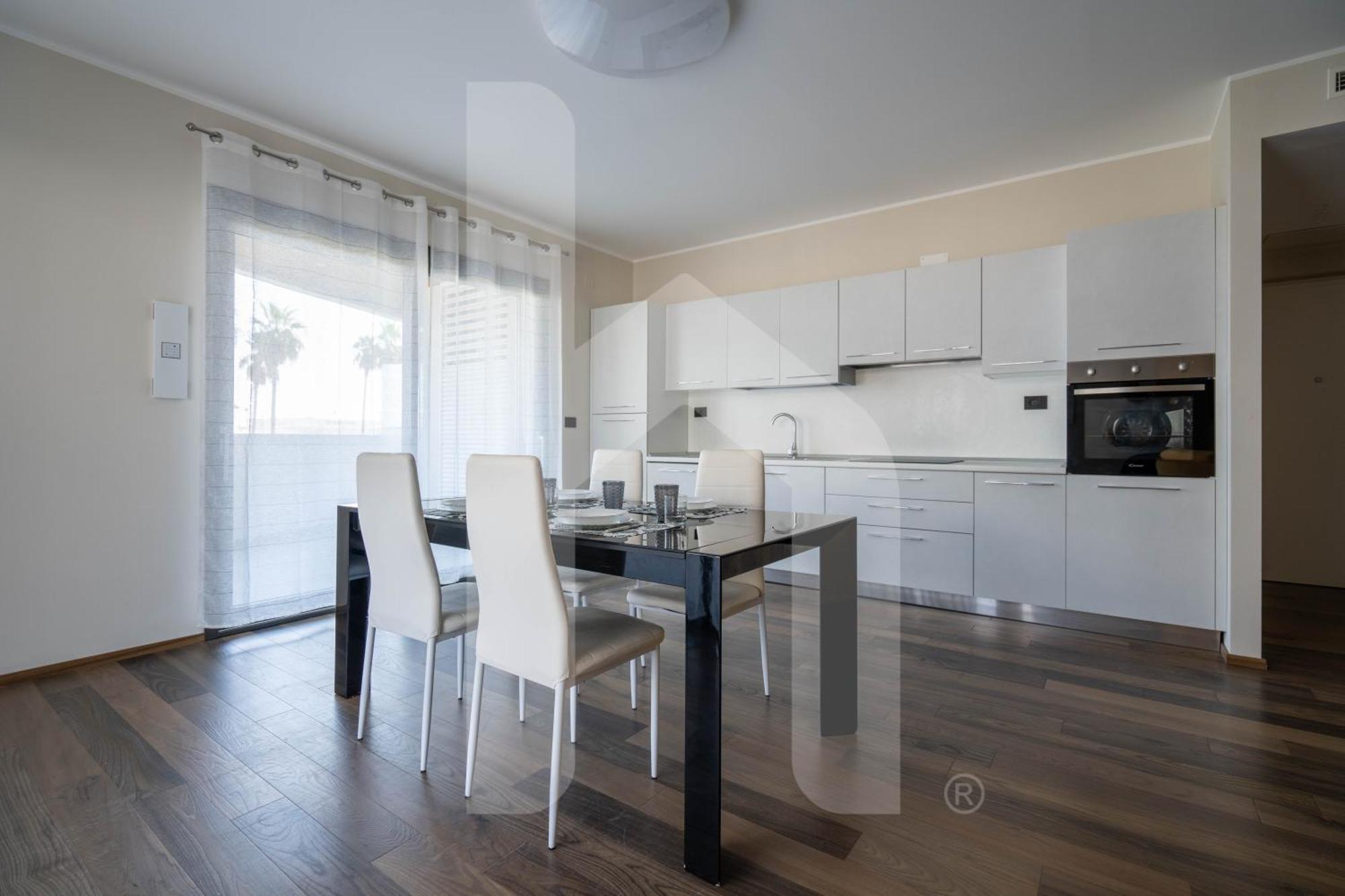 Homiday - Waterfront Montesilvano Exterior photo