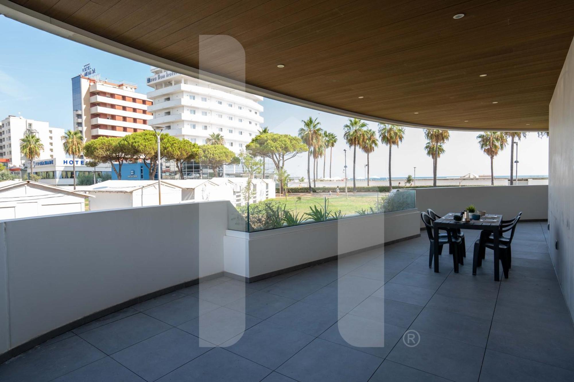 Homiday - Waterfront Montesilvano Exterior photo