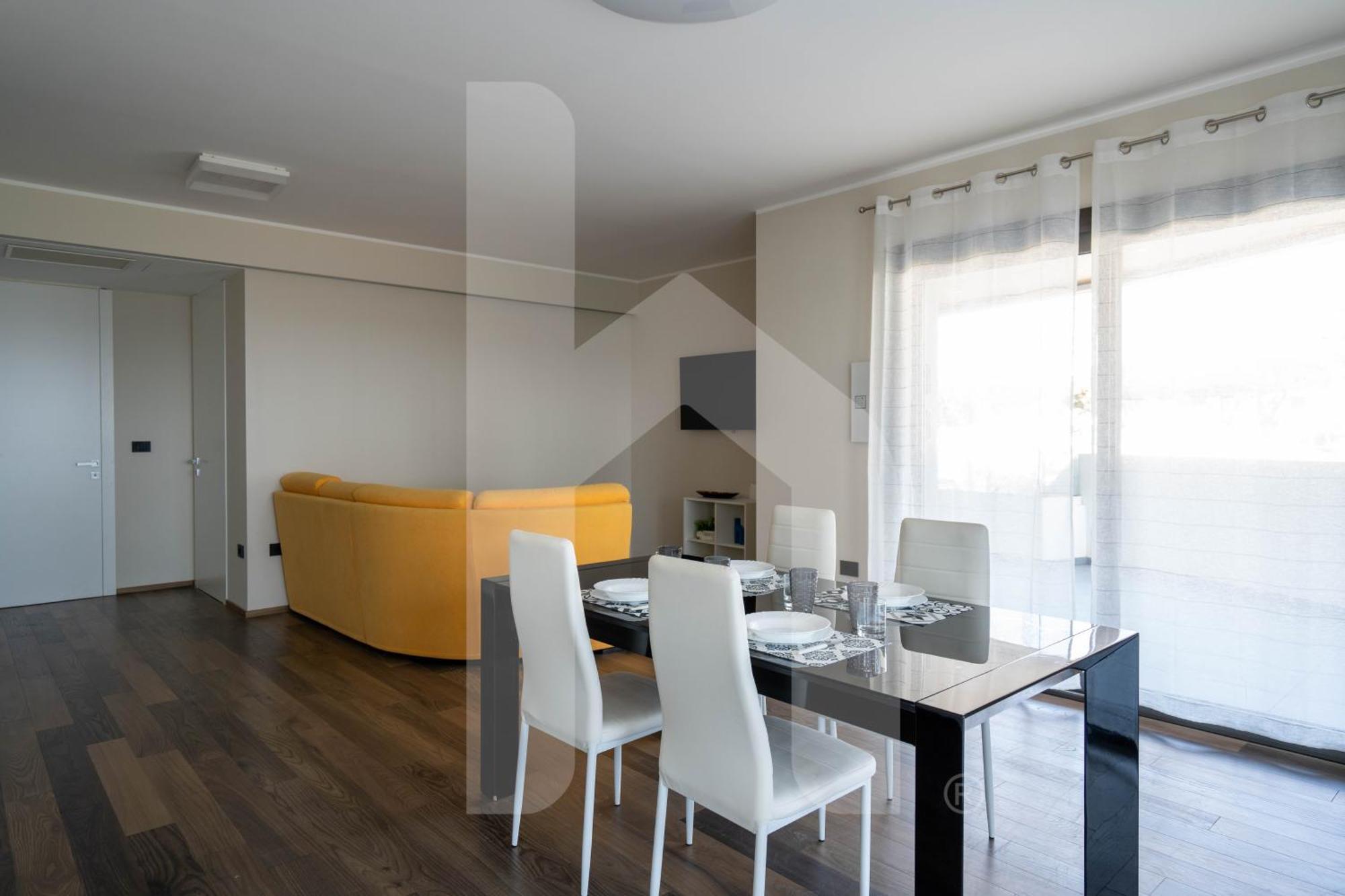 Homiday - Waterfront Montesilvano Exterior photo